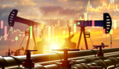 Astoņas OPEC+ valstis palielinās naftas ieguvi