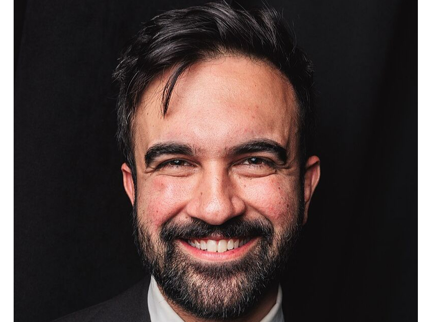 Ņujorka izvēlas pilsētas galvu; labas izredzes demokrātam Zohranam Mamdani