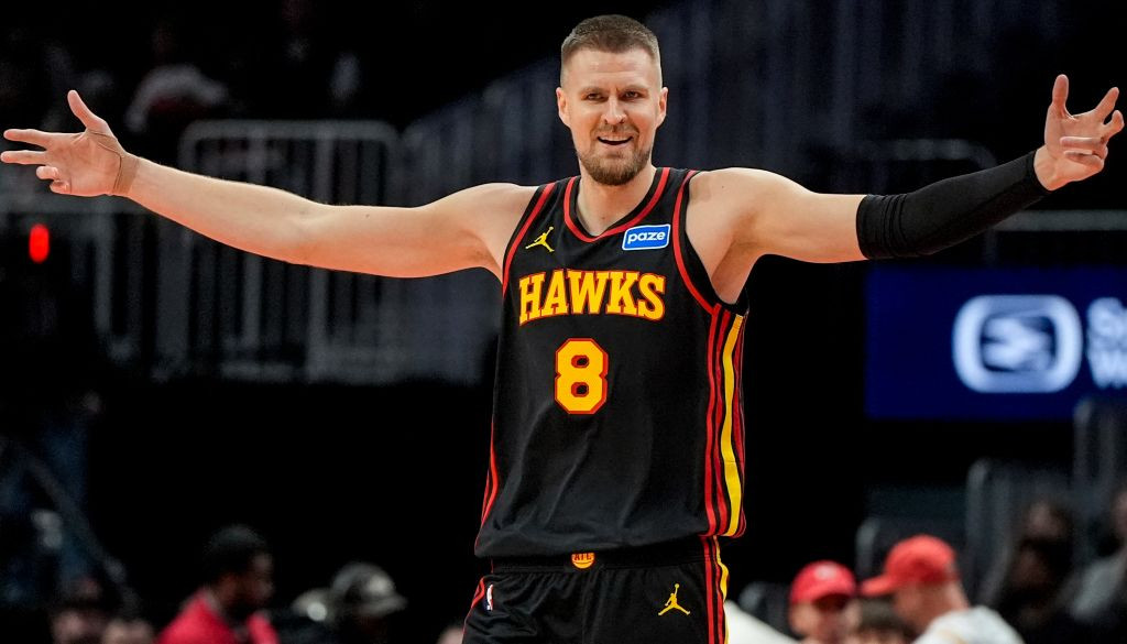 Porziņģis un ″Hawks″ noslēgs rietumu tūri, NHL Bļugera un Girgensona klubu duelis – Basketbols – Sportacentrs.com