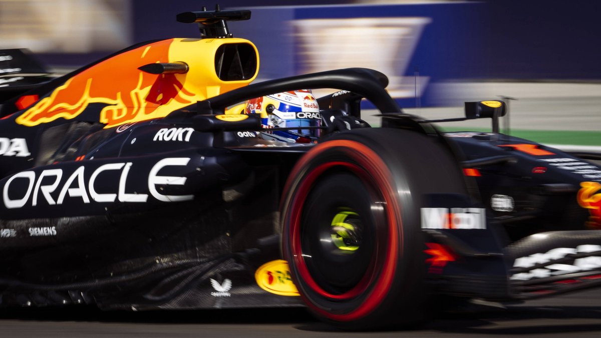 Verstapens uzvar Lasvegasā, bet Noriss pietuvojas pirmajam F-1 čempiontitulam