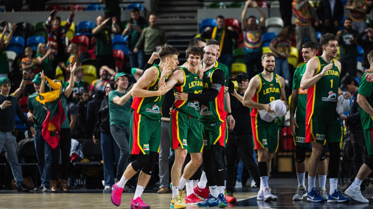 Sargiūns lietuviešiem nokārto leģendāru galotni Londonā, Banki sāk ar fiasko pret islandiešiem – Basketbols – Sportacentrs.com