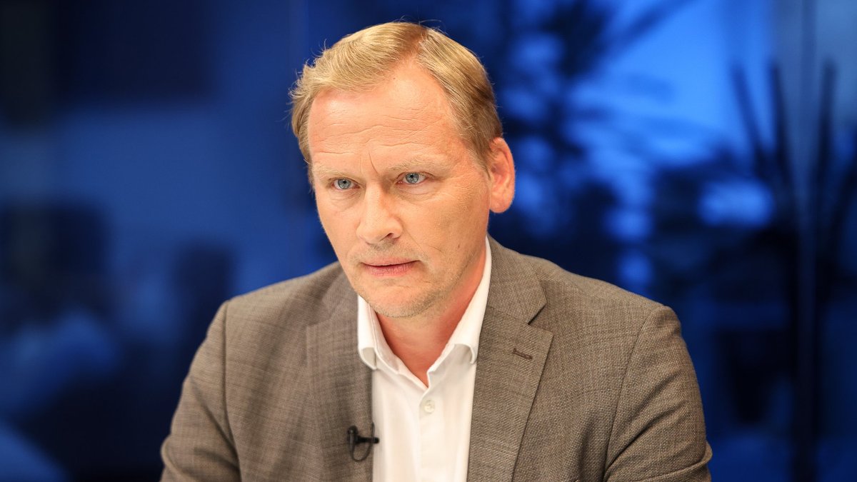 Ceļ trauksmi par ideju no sabiedrisko mediju uzrauga izslēgt sabiedrības ieceltu pārstāvi