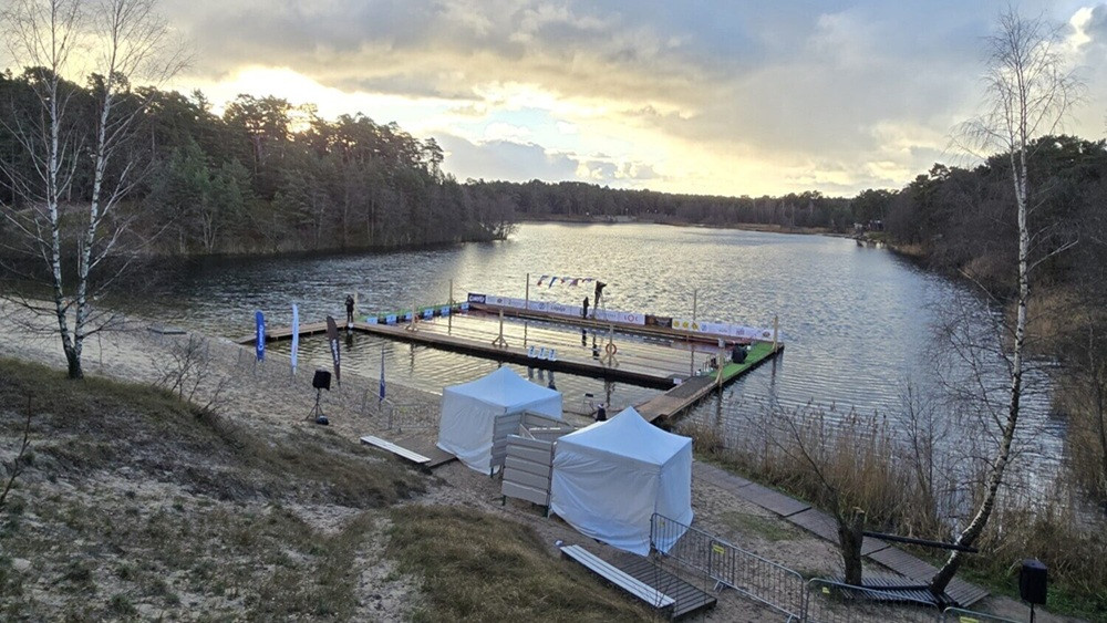 Liepājnieks Grodzickis, francūzis, angliete un poliete titulētākie PK posmā ziemas peldēšanā Liepājā – Peldēšana – Sportacentrs.com