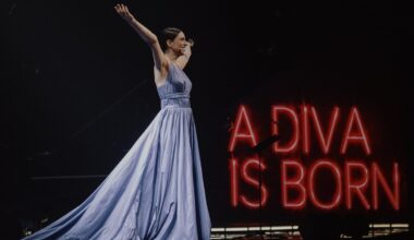 Vai viegli būt dīvai? Asmika Grigorjana par skatuvi, dzīvi, Andreju Žagaru un Rīgu