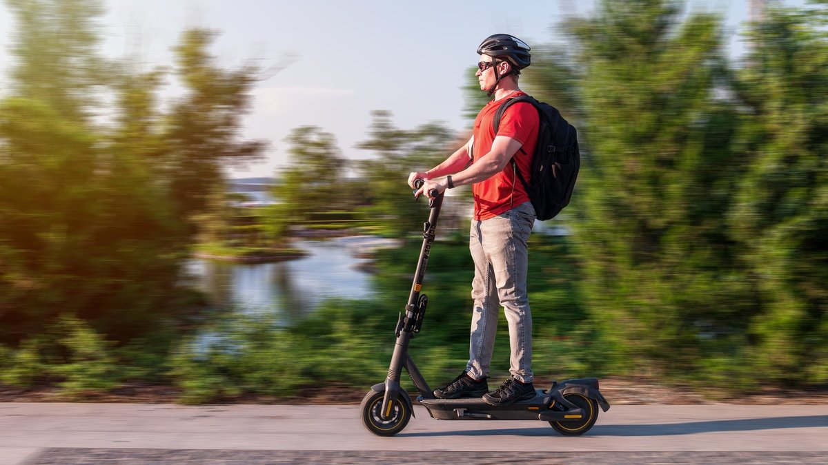 Pirms elektroskūtera lietošanas būs jāveic alkohola pārbaude