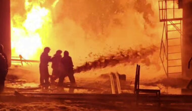 Ukraina veikusi triecienu naftas pārstrādes rūpnīcai Volgogradā / Diena