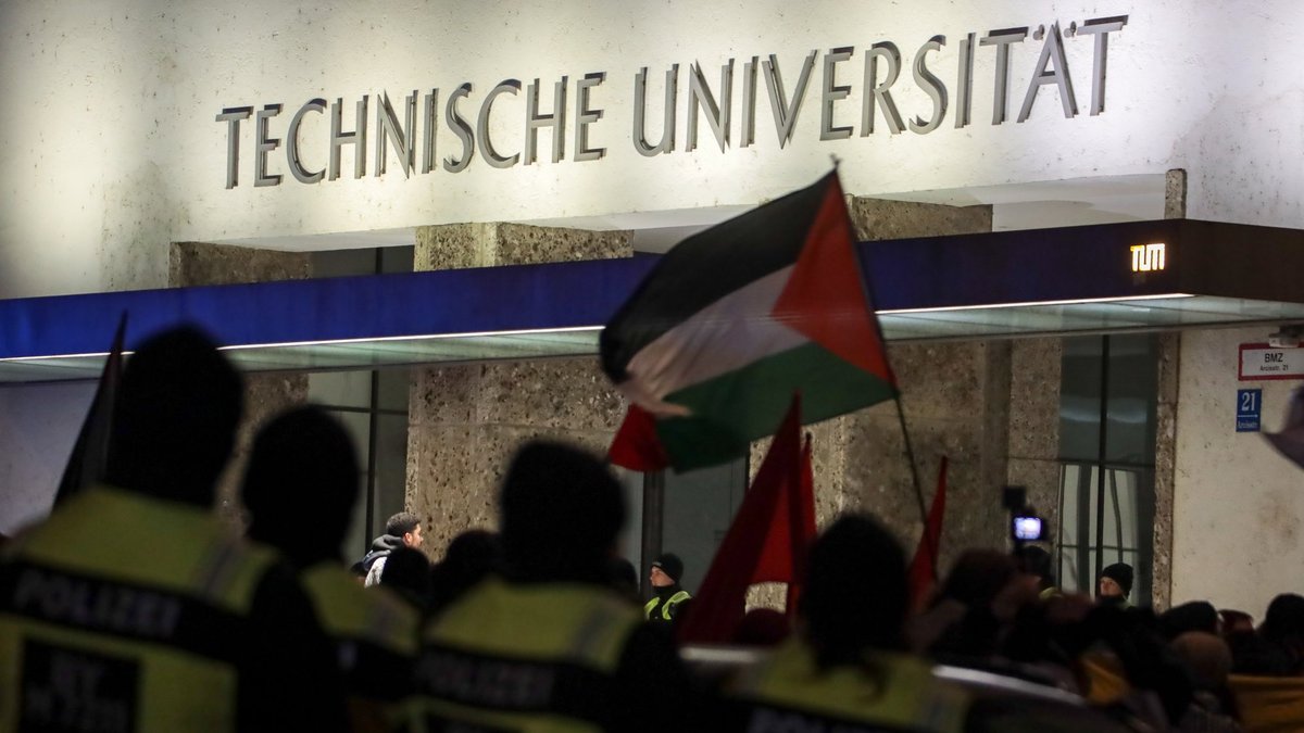 Palestīniešu atbalstītāji ieņēmuši Minhenes Tehnisko universitāti