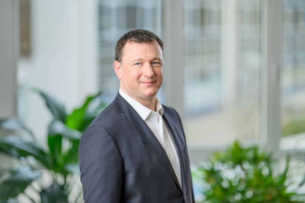 EY: Pasaules IPO tirgus atgūstas :: Dienas Bizness