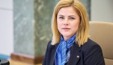 Medijs: Pusdzīva, pa pusei apbērēta – par koalīciju teic paši politiķi