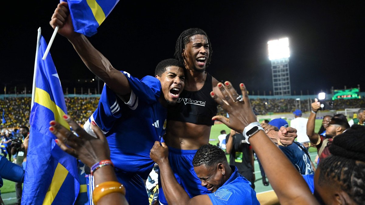 Valsts ar 150 tūkstošiem iedzīvotāju kvalificējas Pasaules kausam