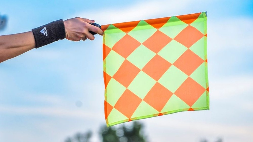 "Futbolā nav vietas vardarbībai." LFF komentē pārspēļu mača incidentus – Futbols – Sportacentrs.com