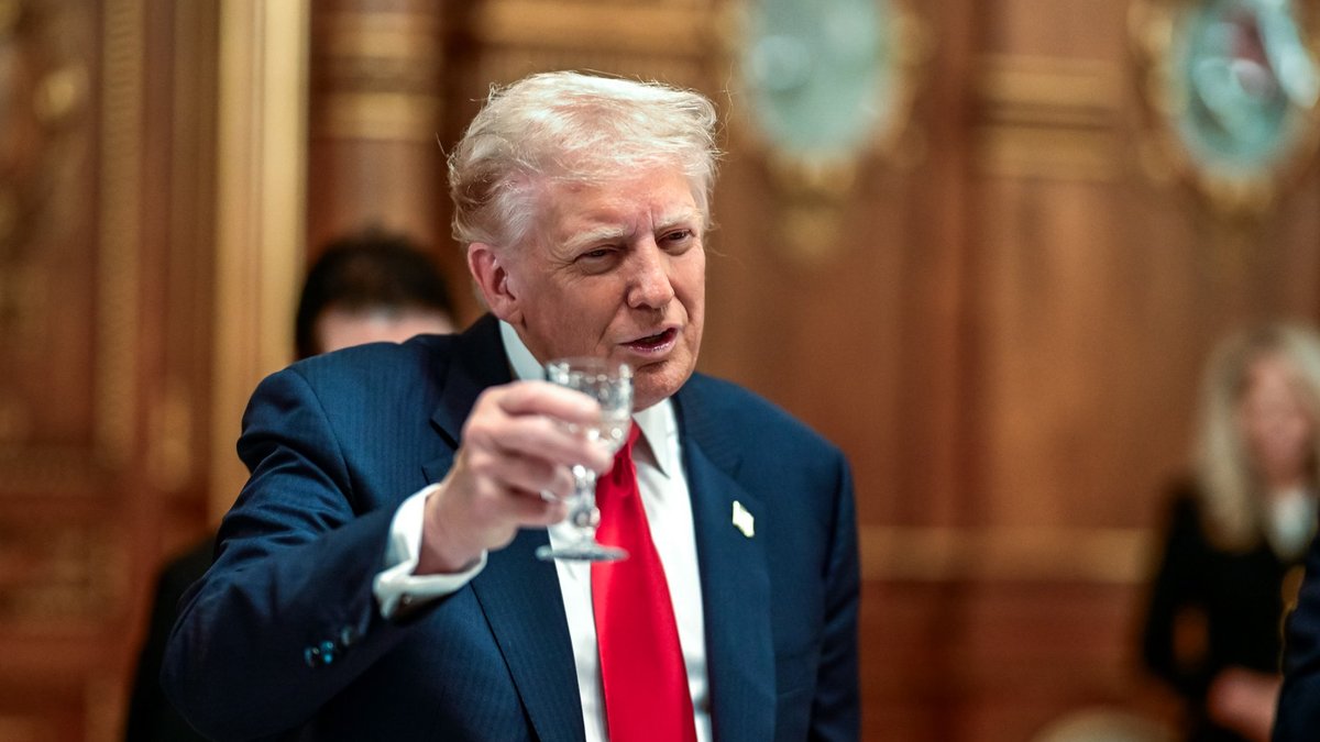 Trampa sūtņi piedāvāšot Putinam izdevīgus nosacījumus – atzīt Maskavas kontroli pār okupētajām teritorijām