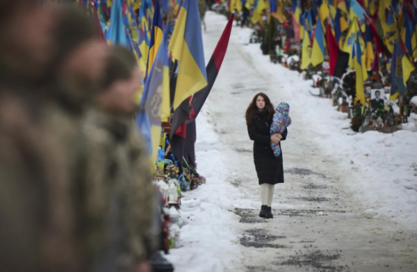 Kas palīdzēs dzēst parādus Ukrainai? Parāds pieaudzis par 300%