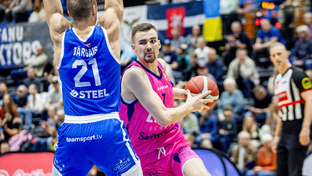 "Ogre" rozā panteru aiz astes nenoķer, zeļļiem sešu uzvaru sērija – Basketbols – Sportacentrs.com