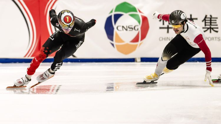 Šorttrekists Krūzbergs Pasaules tūrē piektais 1500 metros, stafetes komanda sasniedz B finālu – Ziemas sports – Sportacentrs.com