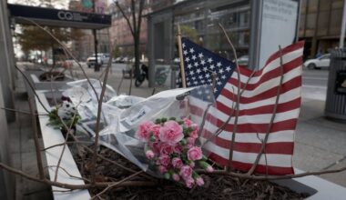 Viens no Vašingtonā sašautajiem Nacionālās gvardes karavīriem ir miris, paziņo Tramps
