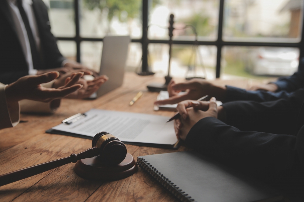 Trīs dzīves situācijas, kurās ar valsts nodrošināto juridisko palīdzību tika veiksmīgi atrisināts strīds