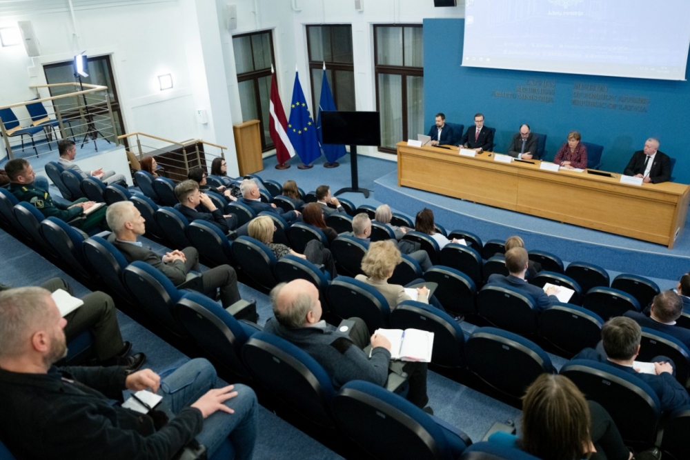 B. Braže: sankcijas strādā, un pieaug to ietekme uz Krievijas ekonomiku; nākamajā sankciju kārtā fokuss uz Krievijas enerģijas eksportu, “ēnu floti” un tās atbalstītājiem