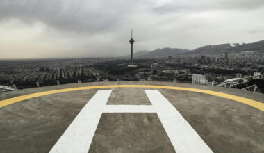 Irānas prezidents ierosina pārcelt galvaspilsētu - vides problēmu dēļ Teherāna kļuvusi dzīvei nepiemērota