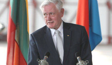 Lietuvas bijušais prezidents svin 99. dzimšanas dienu