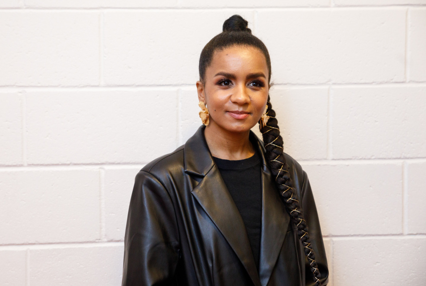 Dziedātāja Aminata – pārmaiņu priekšā