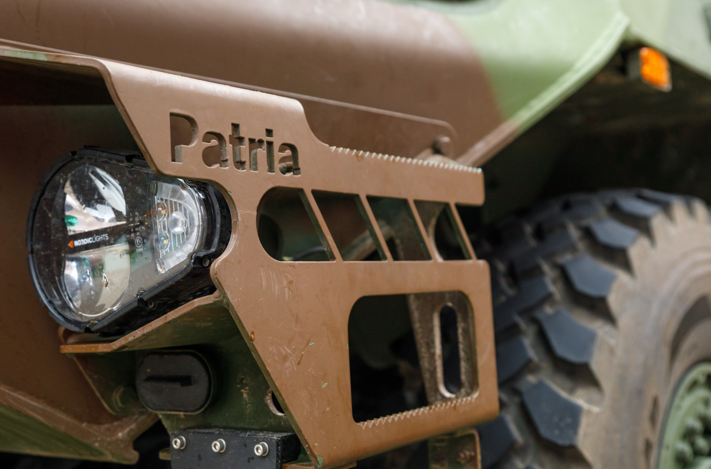 Šmihaļs: Latvijā ražotā "Patria" sniegs nozīmīgu pienesumu