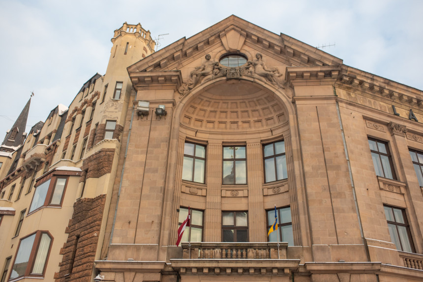 Ventam Armandam Krauklim ir jautājums par mītiņu Doma laukumā