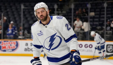 Vairākiem latviešiem spēles pateicīgos laikos, Merzļikins uzņems Šilovu, Porziņģis pret Cavs – Hokejs – Sportacentrs.com