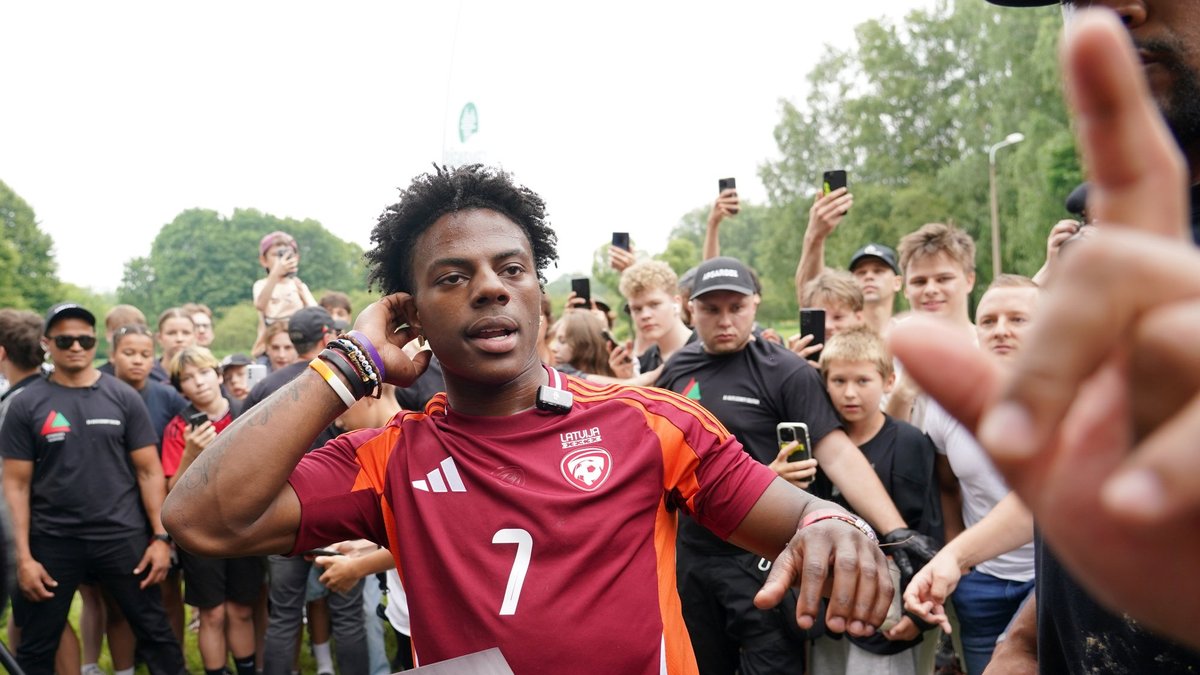 "IShowSpeed" šķiršanās ietekmējusi Kembridžas vārdnīcu izvēlēties gada vārdu