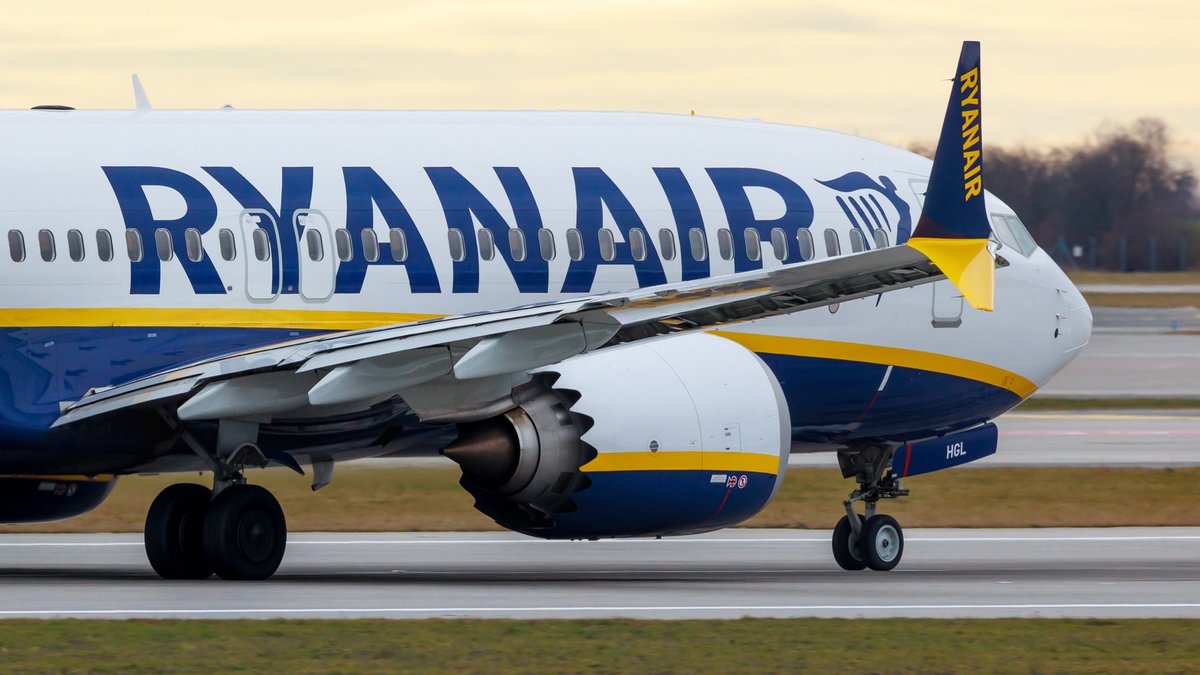 No trešdienas iekāpšana "Ryanair" lidmašīnās – tikai ar digitālām kartēm