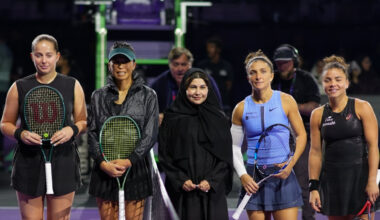 WTA finālturnīrā Ostapenko/Šei apspēlē arī ar pirmo numuru izliktās – Teniss – Sportacentrs.com