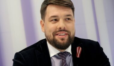 "Amerikāņu sapnis daudziem ir izsapņots" – kādēļ Ņujorkā par mēru ievēlēja sociālistu?