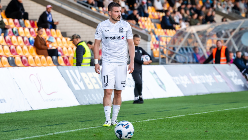 Savaļnieka piespēļu hat-trick liek "Riga" koncertu sagaidīt rūgtām sejām – Futbols – Sportacentrs.com