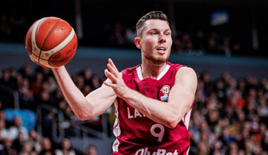 159 spēles "Trīs zvaigžņu" kreklā – Basketbols – Sportacentrs.com