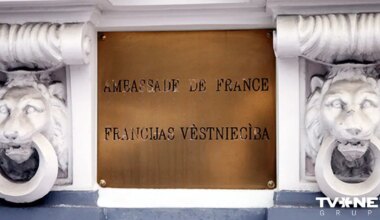 Trīs Latvijas kultūras darbinieki godalgoti ar Francijas Nacionālo ordeni