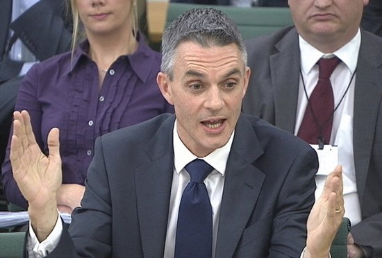 Trampa izteikumu rediģēšanas skandāla dēļ atkāpjas BBC ģenerāldirektors Trampa izteikumu rediģēšanas skandāla dēļ atkāpjas BBC ģenerāldirektors