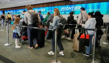 ASV aviācija gaida atgūšanos: Nav prognožu par lidojumu normalizēšanos pēc dīkstāves