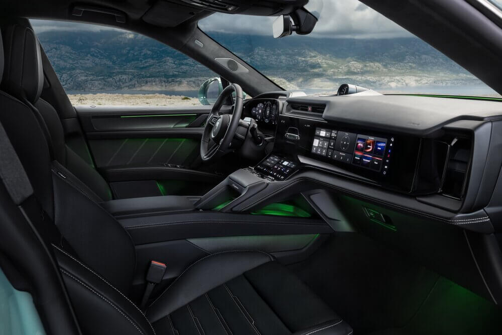 Porsche Cayenne Electric interior