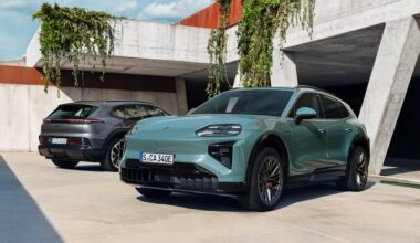 Porsche Cayenne Electric and Cayenne Turbo Electric