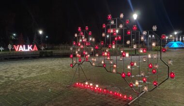 Valkas novadā Latvijas 107. dzimšanas dienu svinēs ar koncertiem, apbalvojumu pasniegšanu, svētku viktorīnu un pārgājienu