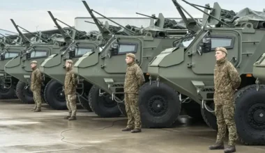 Ukrainas aizsardzības ministrs atzinīgi vērtē Latvijā ražotos «Patria» bruņutransportierus kaujas apstākļos