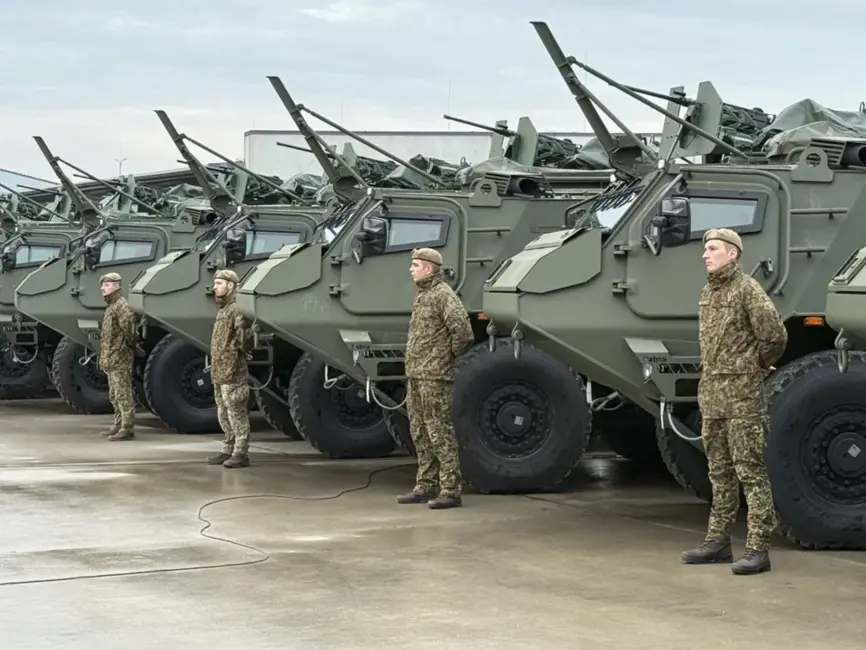 Ukrainas aizsardzības ministrs atzinīgi vērtē Latvijā ražotos «Patria» bruņutransportierus kaujas apstākļos