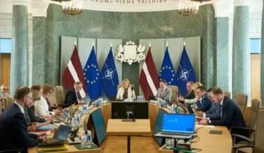 Valdība atbalsta 2026. gada budžeta izmaiņas, noraida opozīcijas ieceres