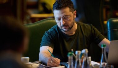 Ukrainai vajadzīgs starptautiskais atbalsts, lai aizsargātu energoapgādi, norāda Zelenskis