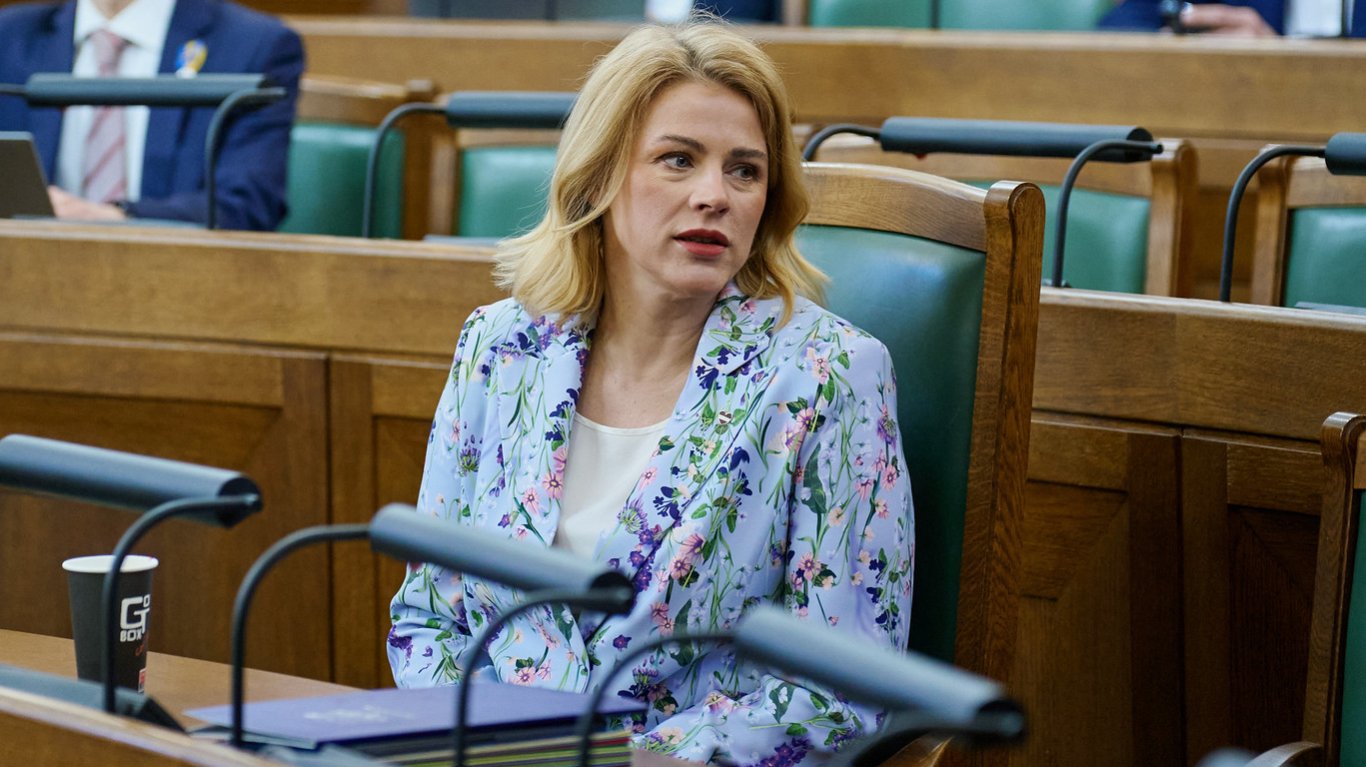 Kā Alvis Hermanis panāks ekonomikas attīstību? Ar teātri? — Santa