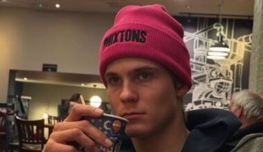 Latviešu izcelsmes airētāju Lielbritānijā bargi soda par piedauzīgu video. Ko viņš parādīja? — Santa