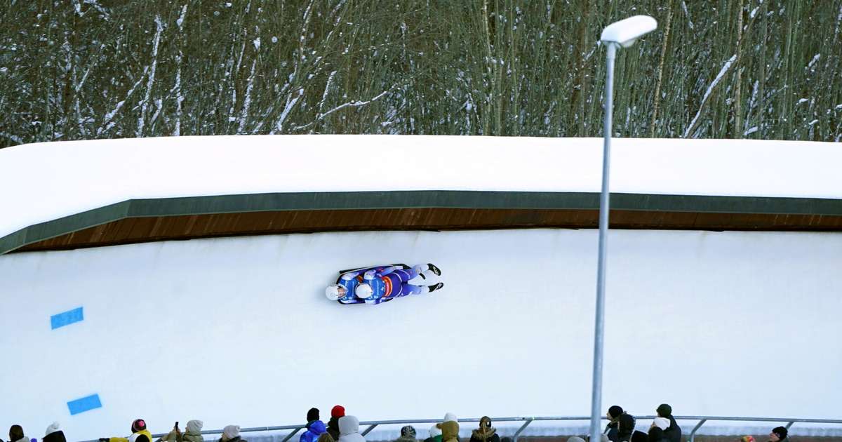 Krievijas kamaniņu sportistiem ļauj daļēji startēt pasaules sacensībās; Latvija stingri iebilst. Kā tas ietekmēs Siguldas posma norisi?