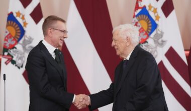 Rinkēvičs pasniedz augstākos valsts apbalvojumus