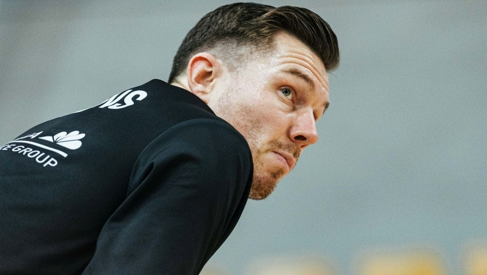 ″VEF Rīga″ TV4 tiešraidē eksaminēs pirmo uzvaru meklējošo LU – Basketbols – Sportacentrs.com