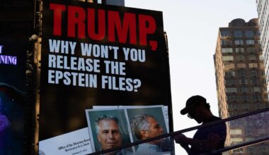 Tramps aicina publiskot Epstīna failus
